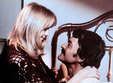 Goldie Hawn and Hal Holbrook