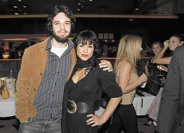 Cassie Steele and Jake Epstein