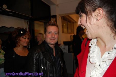 Tre Cool and Ruri Hegarty