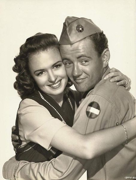 Donna Reed and Robert Walker