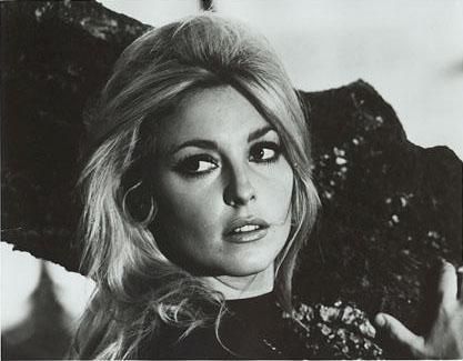 867cuy7e0sc00ecu.jpg?kj8as6ye