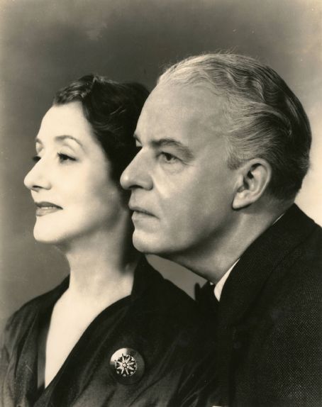 Alfred Lunt and Lynn Fontanne