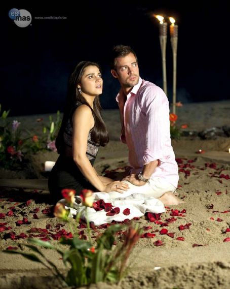 Maite Perroni and William Levy