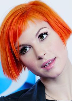 Hayley+williams+cosmopolitan+full+interview...