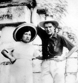 Che Guevara and Hilda Gedea