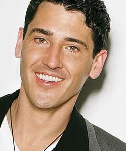 Jonathan Knight