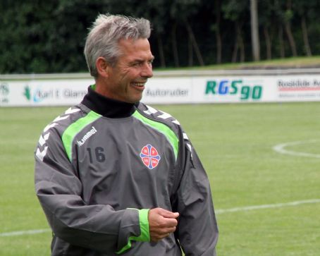 Henrik Jensen (footballer born 1959)