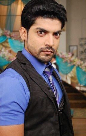 Gurmeet Choudhary as Maan Singh Khurana in TV Show Geet - Hui Sabse Parayee - fcih1wjin301hiw1