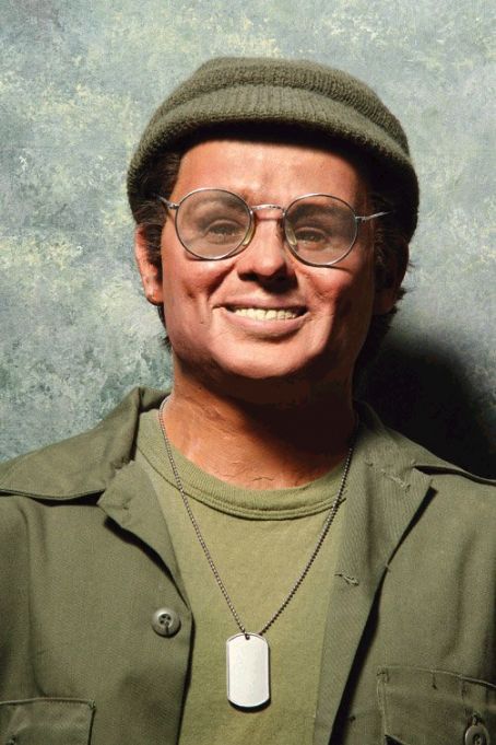 Picture of Gary Burghoff - frgb23o870xk8o0b