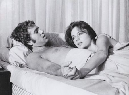 Ryan O'Neal and Jacqueline Bisset