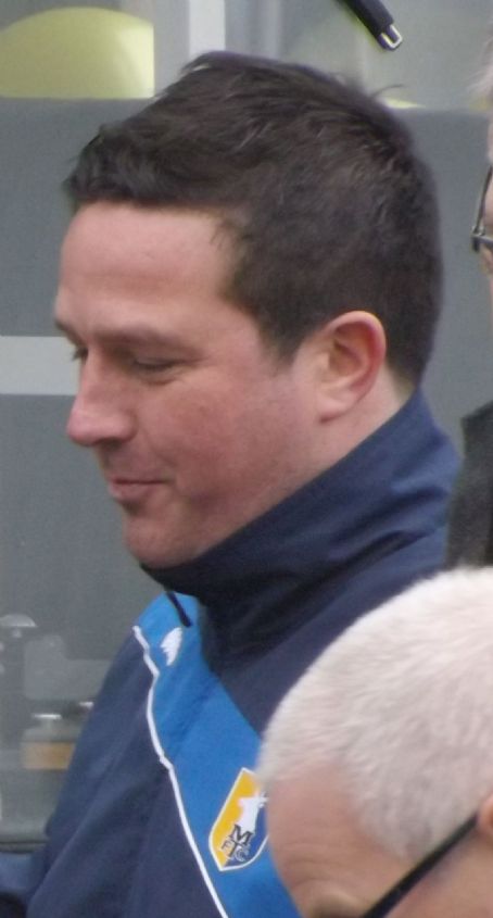 Paul Cox (footballer)