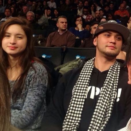 Billy Crawford and Coleen Garcia - Hookup