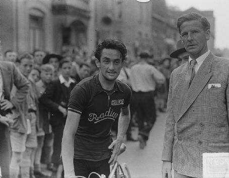 Hans Dekkers (cyclist born 1928)