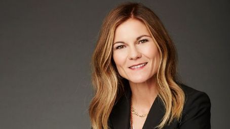 Who is Kristin Hahn dating? Kristin Hahn boyfriend, husband