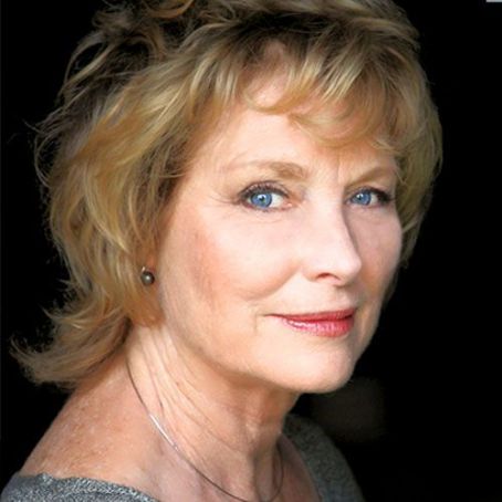 Lisa Harrow