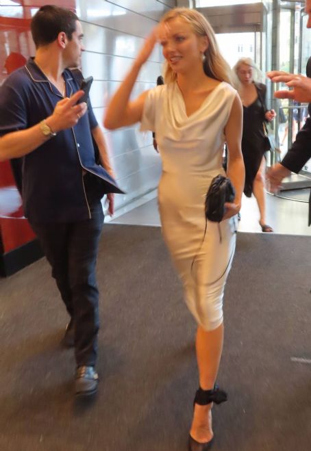 Francesca Eastwood – arrives at Old New York premiere at Lincoln Jazz Center