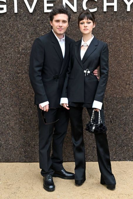 Nicola Peltz – Brooklyn Beckham attends the Givenchy Womenswear SS 2023 show