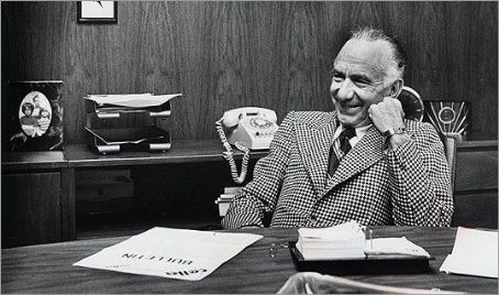 Leo Kahn (entrepreneur)