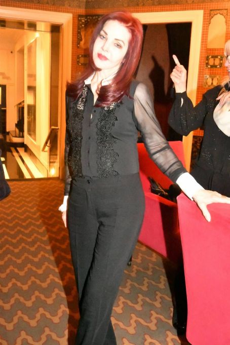 Priscilla Presley – Posing at her hotel in New York