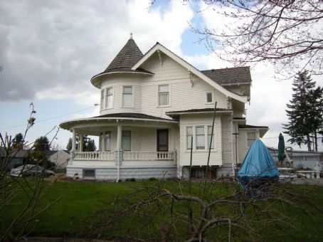 Oscar Blomeen House