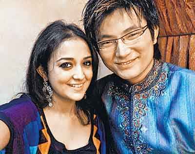 Meiyang Chang and Monali Thakur - Dating, Gossip, News, Photos
