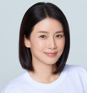 Lee Bo-young