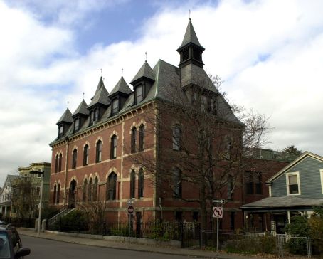 District 13 Police Station