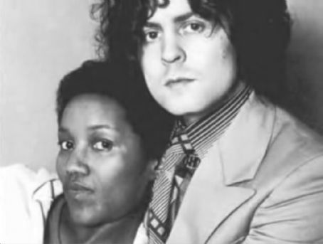 Marc Bolan and Gloria Jones Pics - Marc Bolan and Gloria Jones Couple ...