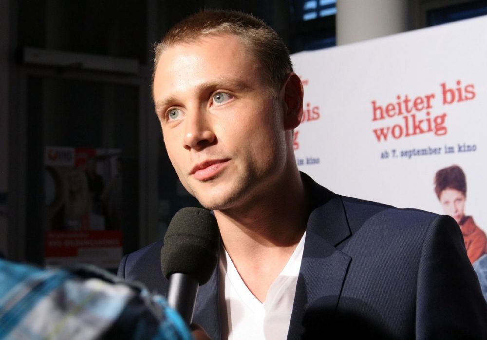 Riemelt freundin max ex Max Riemelt