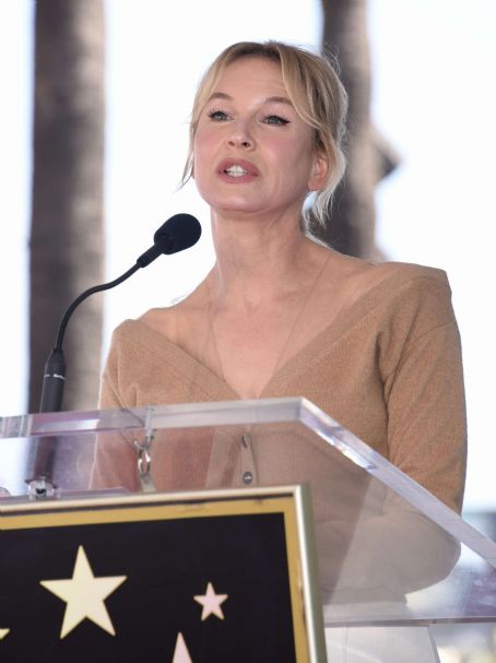 Renee Zellweger – Harry Connick Jr. Honored with a Star on the Hollywood Walk of Fame
