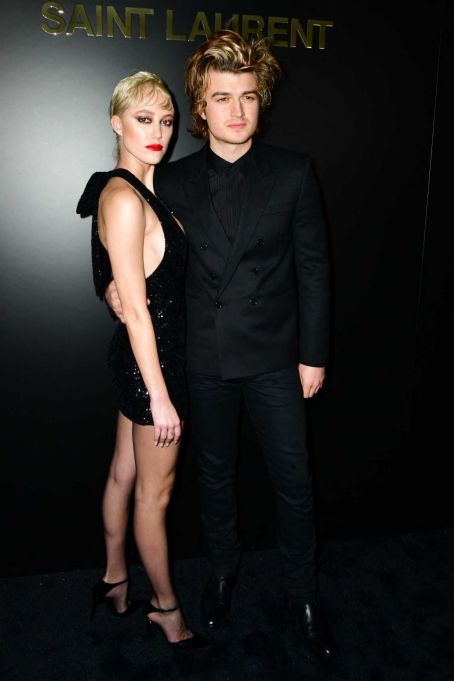 Maika Monroe – Saint Laurent Show at Paris Fashion Week 2020 Picture