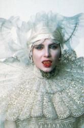 Sadie Frost - Dracula