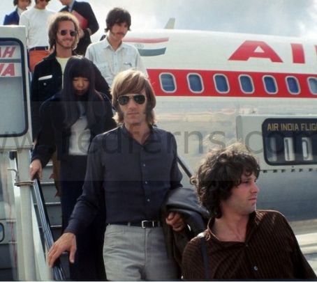 Dorothy Fujikawa e Ray Manzarek foram - The Doors Brasil