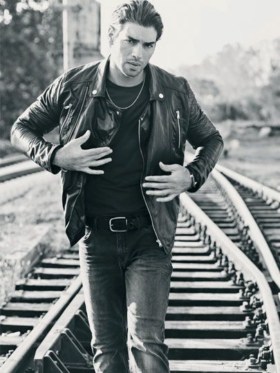 Sükrü Özyildiz - Elele Magazine Pictorial [Turkey] (October 2014 ...