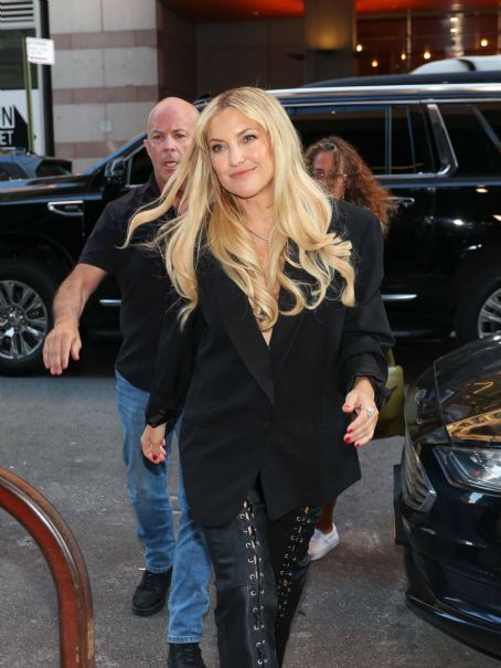 Kate Hudson – Arriving to ‘Watch What Happens Live With Andy Cohen’ in New York