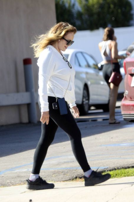 Catherine Bach – Treks through her Los Angeles neighborhood