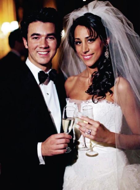 Kevin Jonas and Danielle Jonas - Marriage
