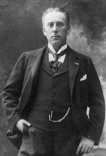 Max Alvary