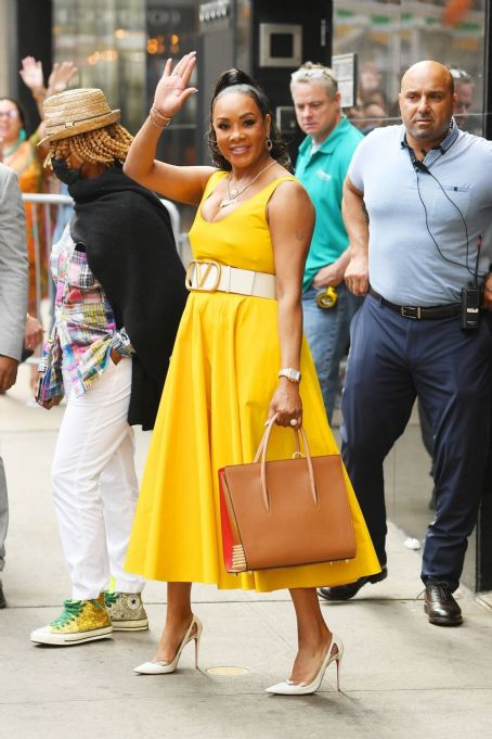 Vivica A. Fox – In a yellow Valentino dress arrives at ‘Live with Kelly and Ryan’ TV show in NY