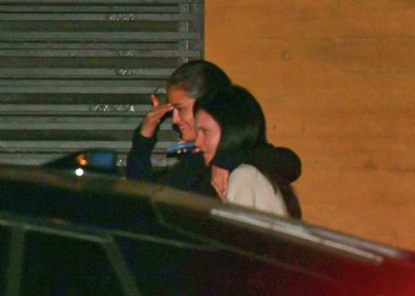 Selena Gomez – Seen after dinner with friends at Nobu Restaurant in Malibu