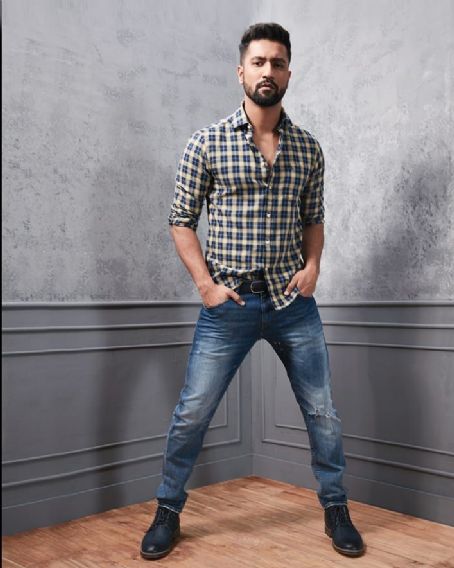 Vicky Kaushal - MW Magazine Pictorial [India] (October 2018) - FamousFix