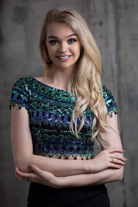 Who is Harriotte Lane dating? Harriotte Lane boyfriend, husband