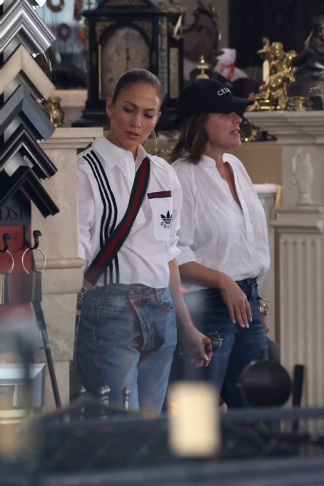 Jennifer Lopez in a Gucci Jacket in Beverly Hills 06/03/2023 in