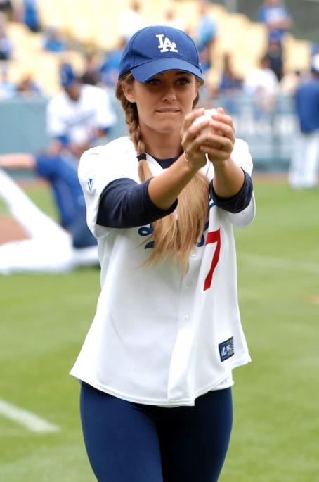 Lauren Conrad is Dodgers Delightful: Photo 1972901