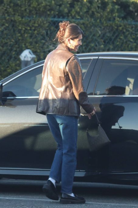 Lisette Olivera – Spotted at Great White restaurant in Los Angeles