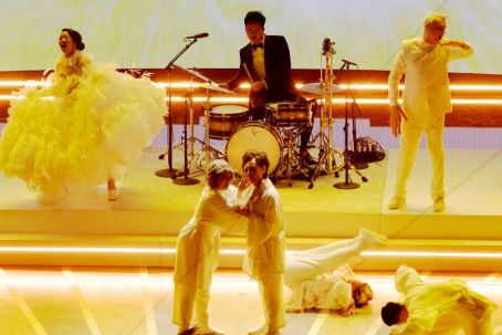 Stephanie Hsu and David Byrne - The 95th Annual Academy Awards (2023)