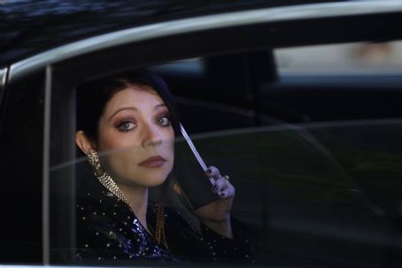 Michelle Trachtenberg – On the set of ‘Gossip Girl’ in New York
