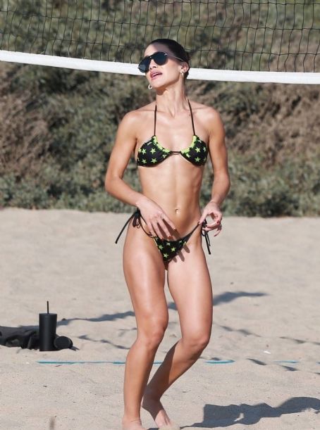 Camila Coelho Stuns in a Black Bikini at the Beach With Friends: Photo  4475562, Camila Coelho Photos