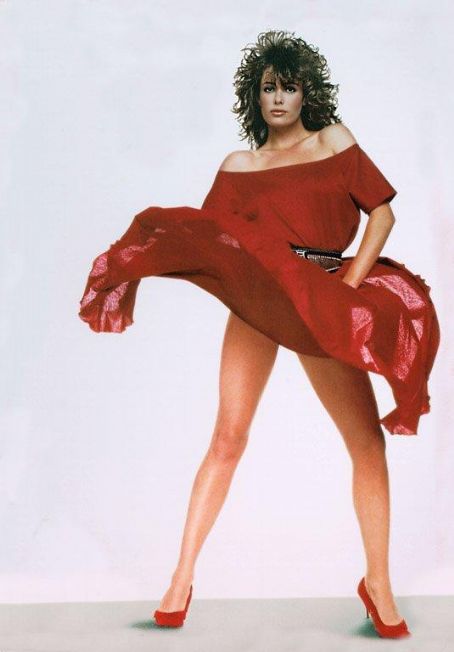 Tagged Kelly Lebrock The Woman In Red Famousfix