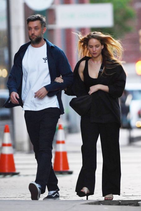 Jennifer Lawrence – With Cooke Maroney seen at il Buco in New York